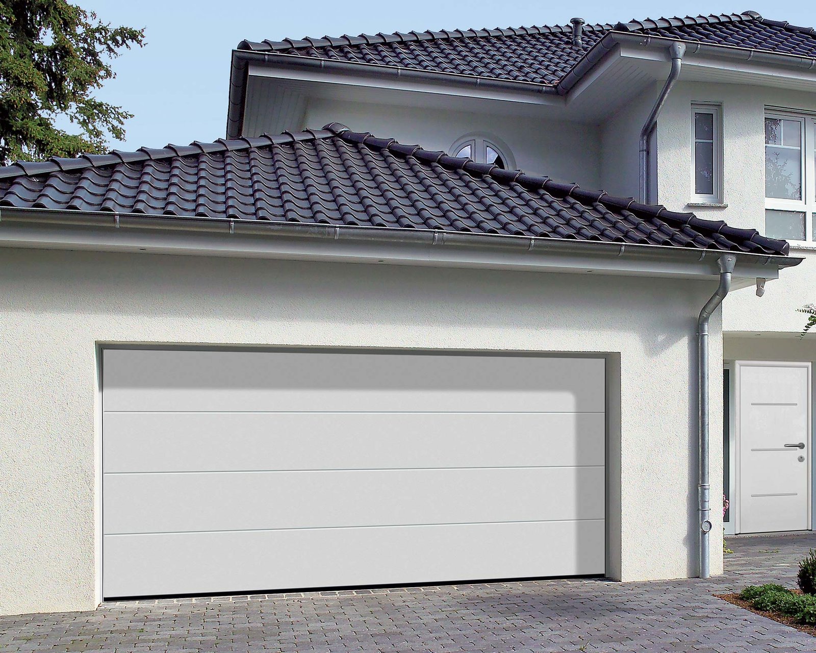 Me.Ge.Bat : Une pose de porte de garage maîtrisée de A à Z